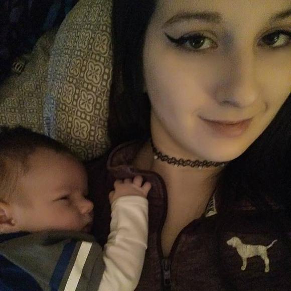 Meet your Posher, Jessica - Picture 1 of 1